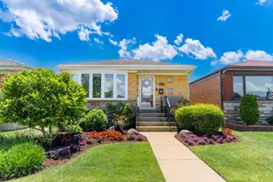 6223 W 59th St, Chicago, IL 60638 - Photo 1