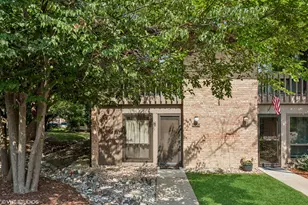 5916 Meadow Dr, Lisle, IL 60532 - Photo 1