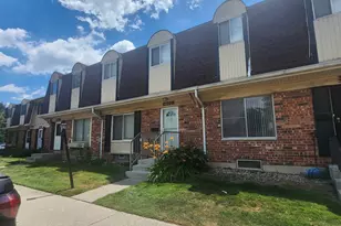 4025 Appleby Ln, Richton Park, IL 60471 - Photo 1