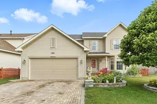 2943 Heather Ln, Montgomery, IL 60538 - Photo 1