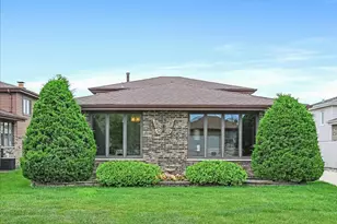 [Address not provided], Burbank, IL 60459 - Photo 1