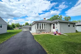 2310 Eastman St, Rolling Meadows, IL 60008 - Photo 1