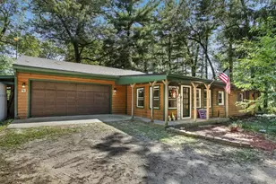 204 Wood St, Wilmington, IL 60481 - Photo 1