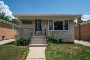 653 Exchange Ave, Calumet City, IL 60409 - Photo 1