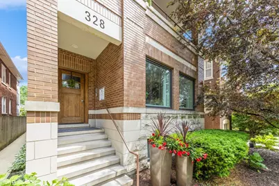 328 S Oak Park Avenue #1, Oak Park, IL 60302 - Photo 1