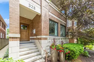 328 S Oak Park Ave, Oak Park, IL 60302 - Photo 1