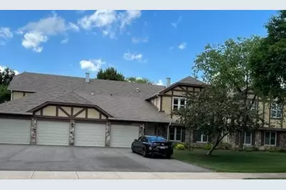1220 Streamwood Lane #362, Vernon Hills, IL 60061 - Photo 1