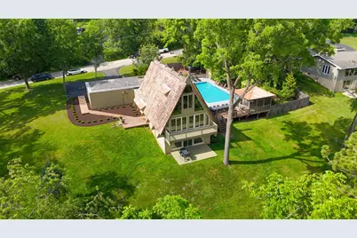 39W207 Happy Hills Road, Saint Charles, IL 60175 - Photo 1