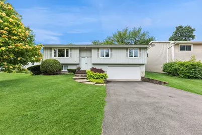 906 W North Avenue, Lake Bluff, IL 60044 - Photo 1