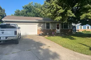 804 N Mohave Dr, Pontiac, IL 61764 - Photo 1