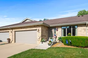 833 Winter Park Dr, New Lenox, IL 60451 - Photo 1