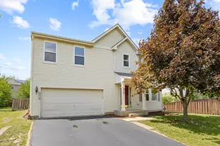 838 Valley Stream Dr, Pingree Grove, IL 60140 - Photo 1