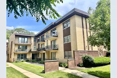 10425 S Hale Avenue #3A, Chicago, IL 60643 - Photo 1
