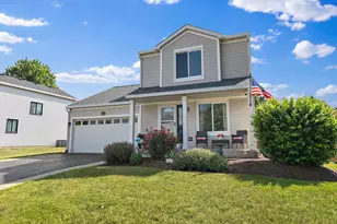 1239 Angeline Dr, South Elgin, IL 60177 - Photo 1