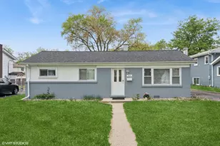 434 N 2nd Ave, Villa Park, IL 60181 - Photo 1