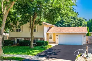 4750 Crest Ct, Waukegan, IL 60085 - Photo 1