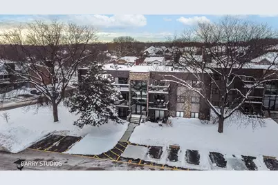 1460 Stonebridge Circle #G9, Wheaton, IL 60189 - Photo 1