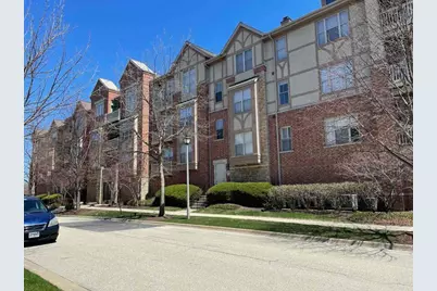 1739 Tudor Lane #207, Northbrook, IL 60062 - Photo 1