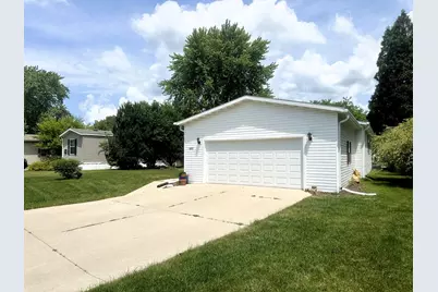600 Greenview Road, Belvidere, IL 61008 - Photo 1