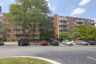 2222 S Stewart Avenue #1B, Lombard, IL 60148 - Photo 1
