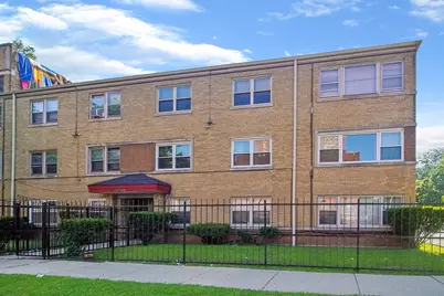 6700 S Paxton Avenue #M2, Chicago, IL 60649 - Photo 1