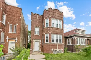 7752 S Wood St, Chicago, IL 60620 - Photo 1