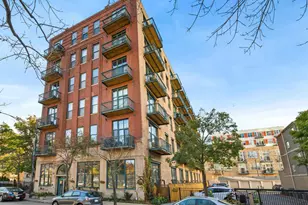 1632 S Indiana Ave, Chicago, IL 60616 - Photo 1