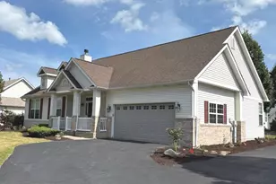 1711 Devonshire Ln, Shorewood, IL 60404 - Photo 1