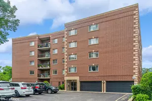 1649 Ashland Ave, Des Plaines, IL 60016 - Photo 1