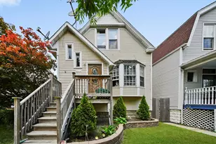 5044 W Roscoe St, Chicago, IL 60641 - Photo 1