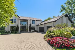 2291 Hybernia Dr, Highland Park, IL 60035 - Photo 1