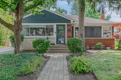 101 N Yale Avenue, Arlington Heights, IL 60005 - Photo 1