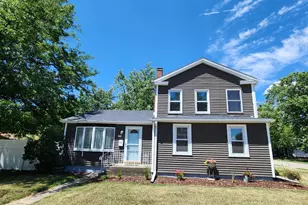 700 W Lafayette St, Ottawa, IL 61350 - Photo 1