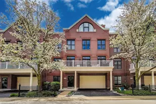 2748 Valor Dr, Glenview, IL 60026 - Photo 1