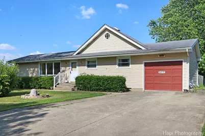 34719 N Nokomis Trail, McHenry, IL 60051 - Photo 1