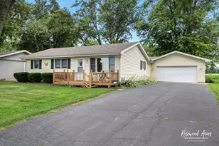 378 S Barbara Dr, Kankakee, IL 60901 - Photo 1