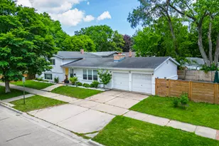 1339 Fowler Ave, Evanston, IL 60201 - Photo 1