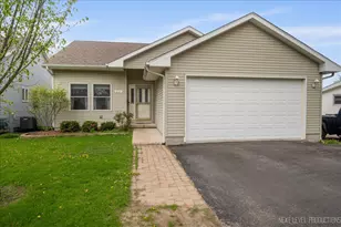 317 Plymouth Ct, Sycamore, IL 60178 - Photo 1