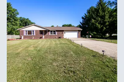1005 Paul Drive, Saint Anne, IL 60964 - Photo 1