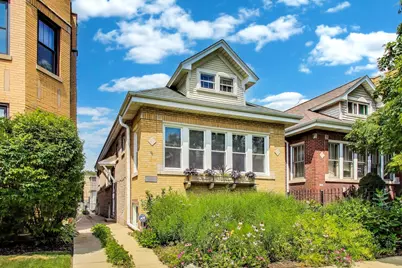 3740 N Whipple Street, Chicago, IL 60618 - Photo 1