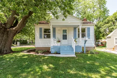 542 Whitney Avenue, Winthrop Harbor, IL 60096 - Photo 1