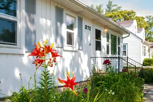 372 N Walnut Ave, Wood Dale, IL 60191 - Photo 1