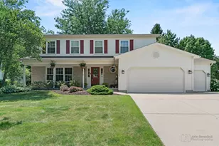1120 Bennington Dr, Crystal Lake, IL 60014 - Photo 1
