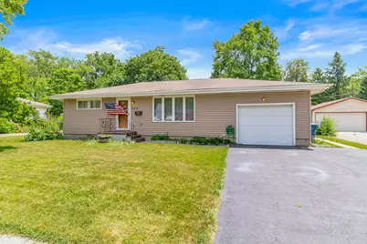 556 W River Street, Bourbonnais, IL 60914 - Photo 1