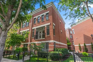 1050 W Fry St, Chicago, IL 60642 - Photo 1