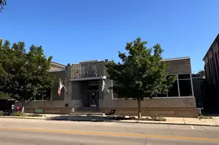 110 W Jefferson St, Ottawa, IL 61350 - Photo 1