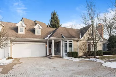 572 Vine Avenue, Highland Park, IL 60035 - Photo 1