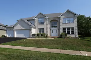 18600 W Lazy Acre Rd, Lake Villa, IL 60046 - Photo 1