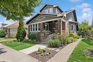 538 S Humphrey Ave, Oak Park, IL 60304 - Photo 1