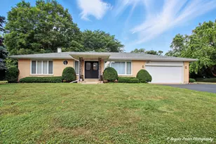 4725 Winnebago Dr, Wonder Lake, IL 60097 - Photo 1